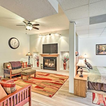 Asheville Mountain Getaway With Patio And Koi Pond! Esterno foto