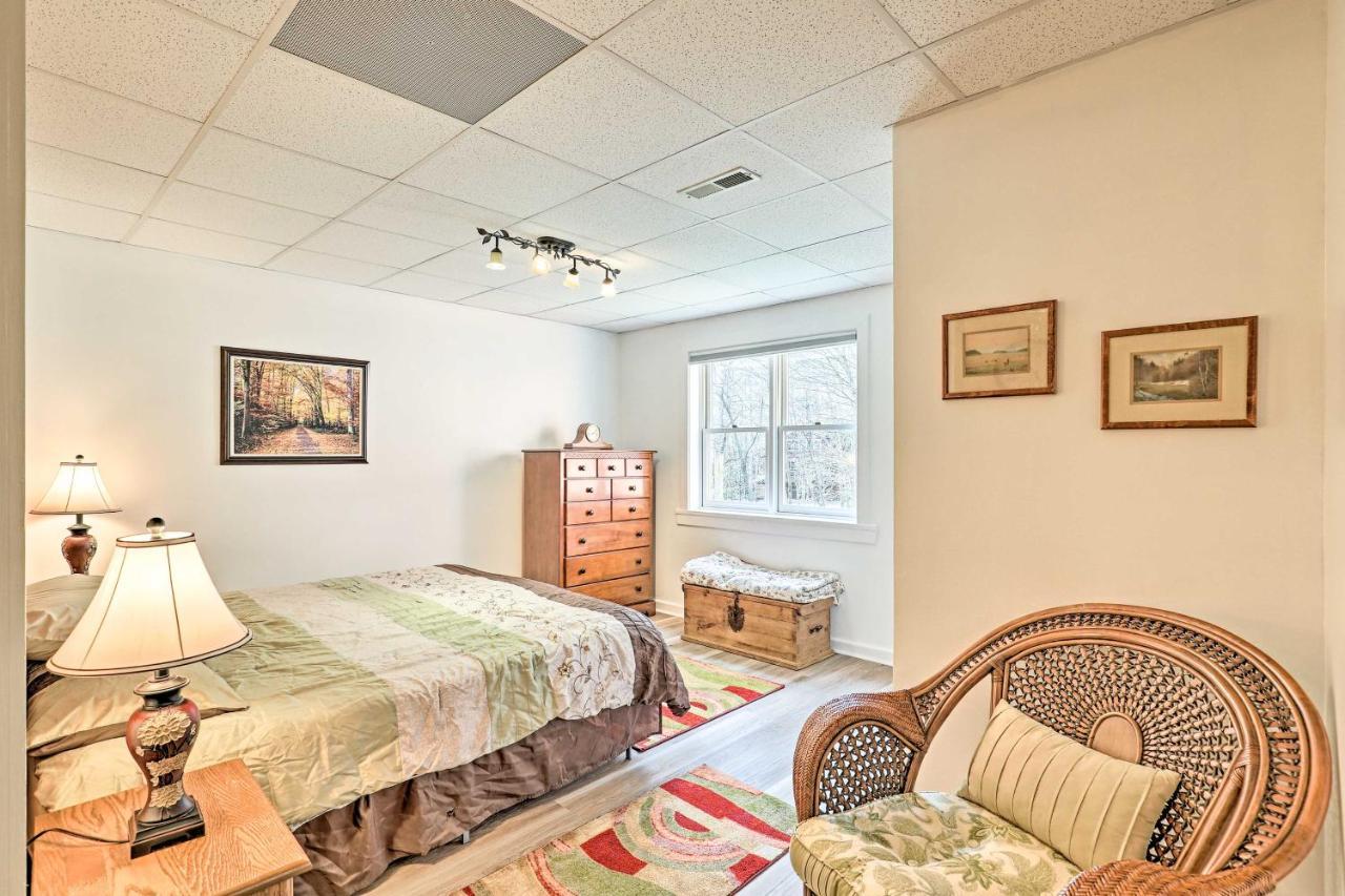 Asheville Mountain Getaway With Patio And Koi Pond! Esterno foto