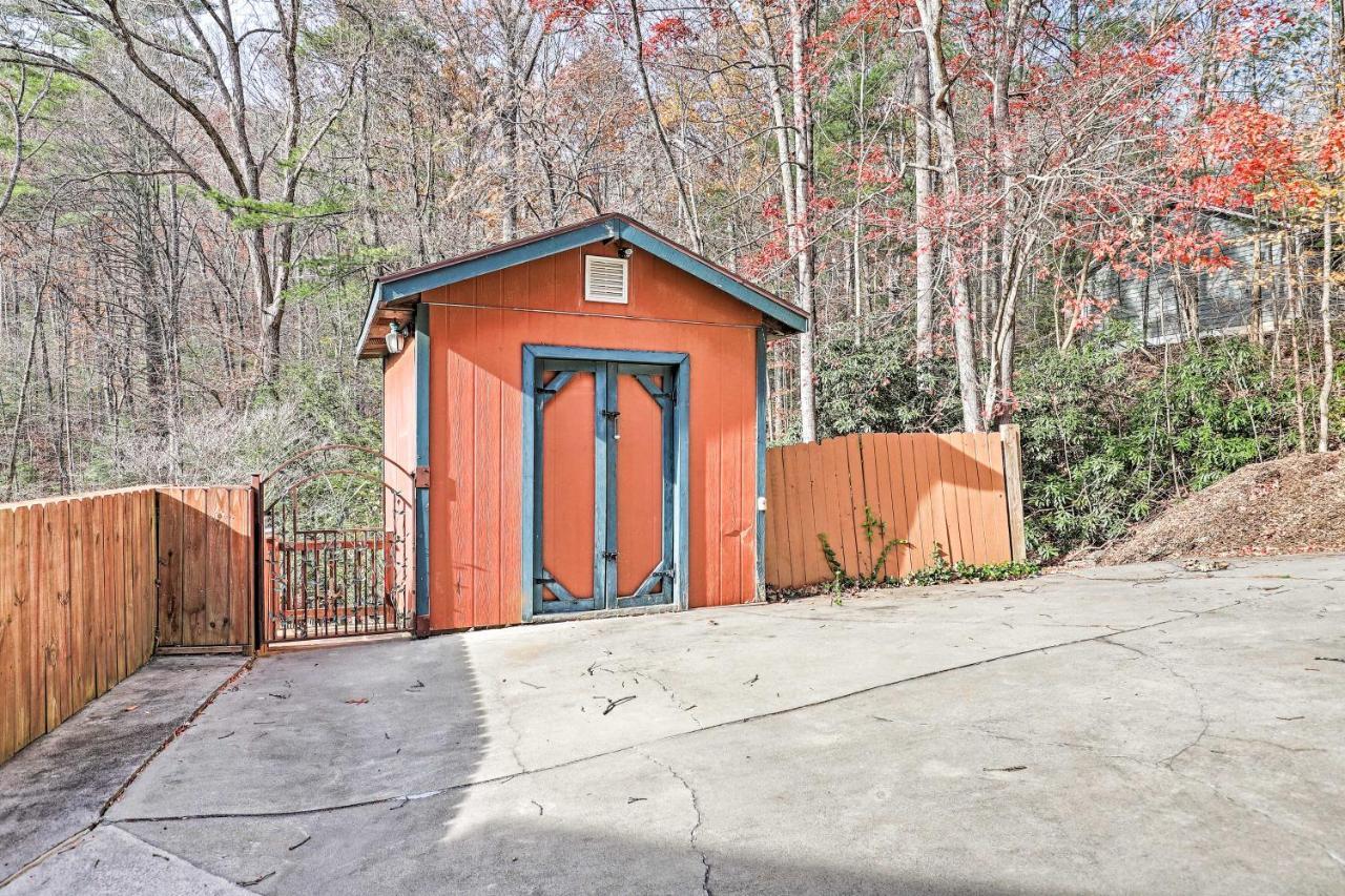 Asheville Mountain Getaway With Patio And Koi Pond! Esterno foto