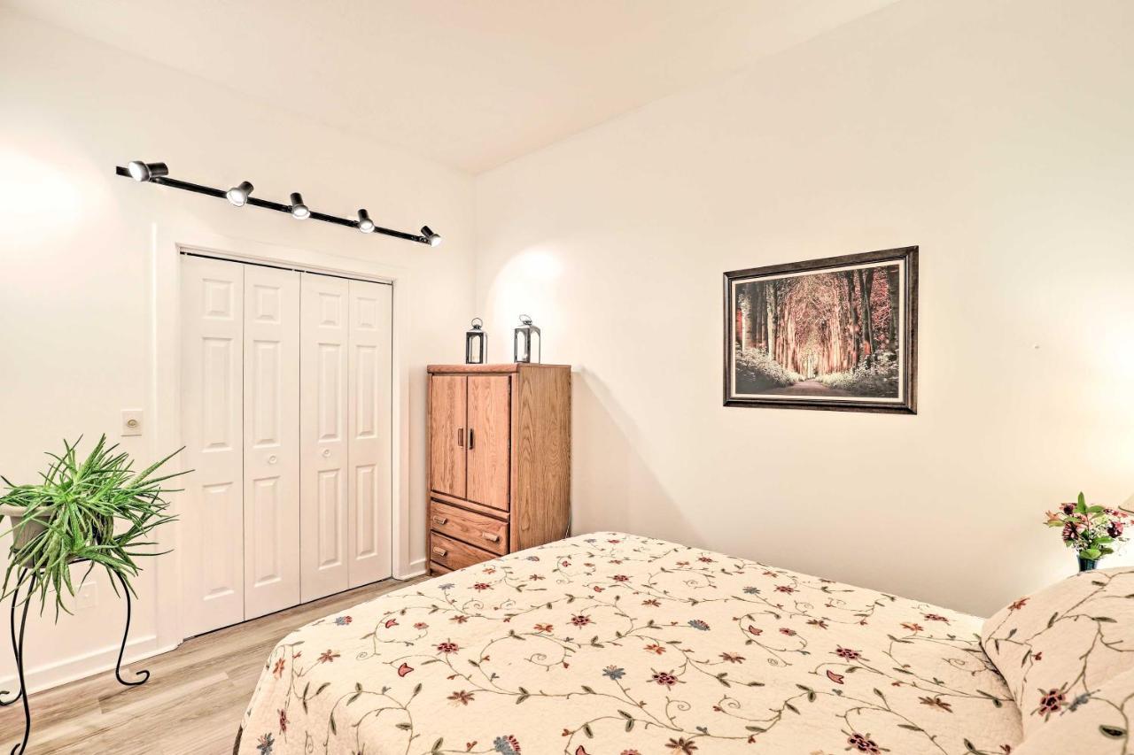 Asheville Mountain Getaway With Patio And Koi Pond! Esterno foto